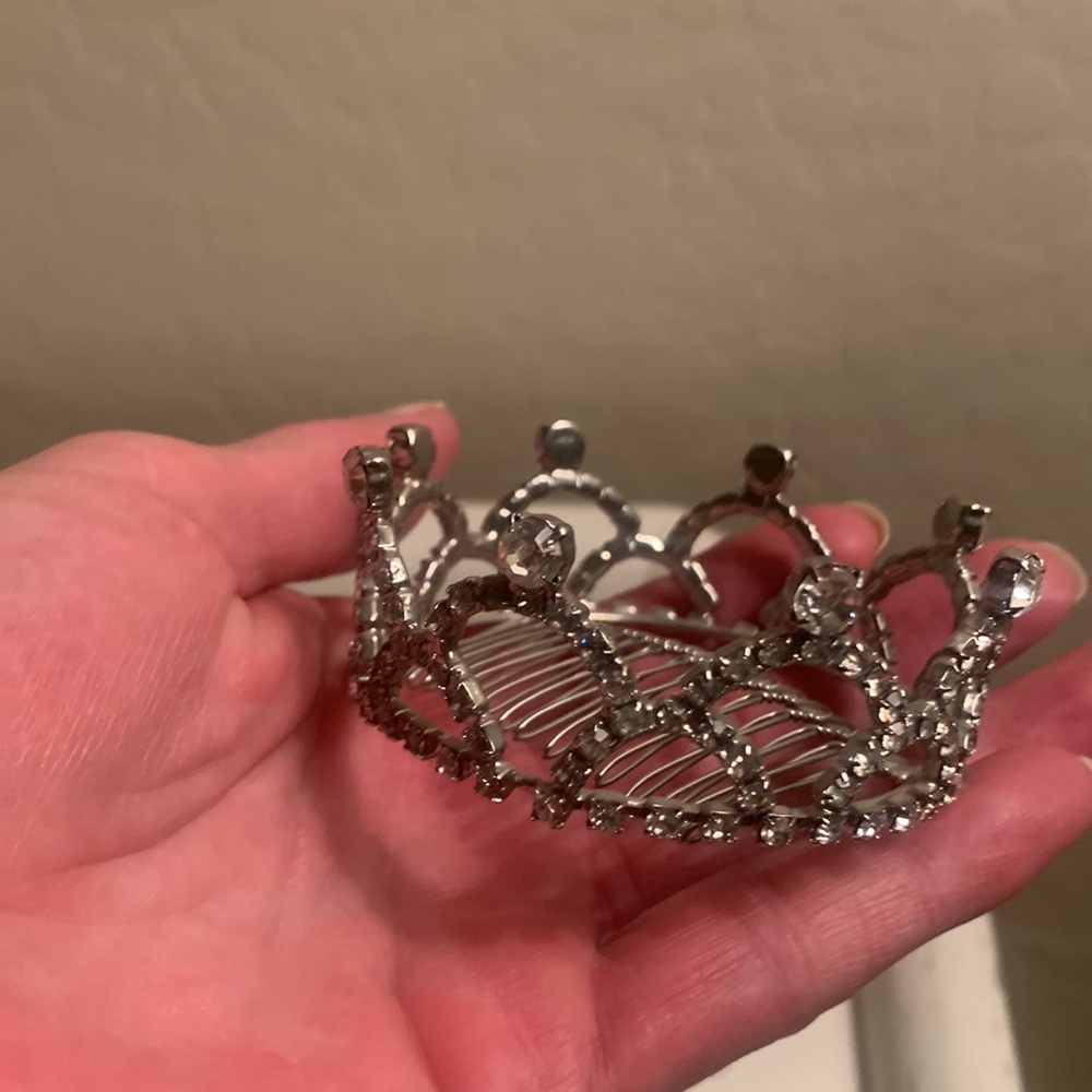 Tiny Tiara - image 5